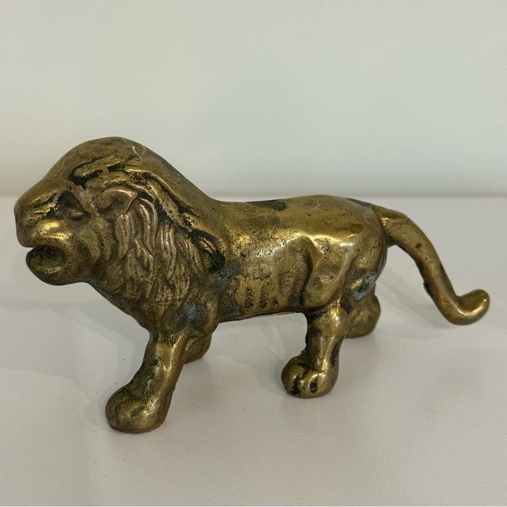 Action Vintage Solid Brass Lion Figurine Heavy Small Solid Made Taiwan - Picture 3 of 11